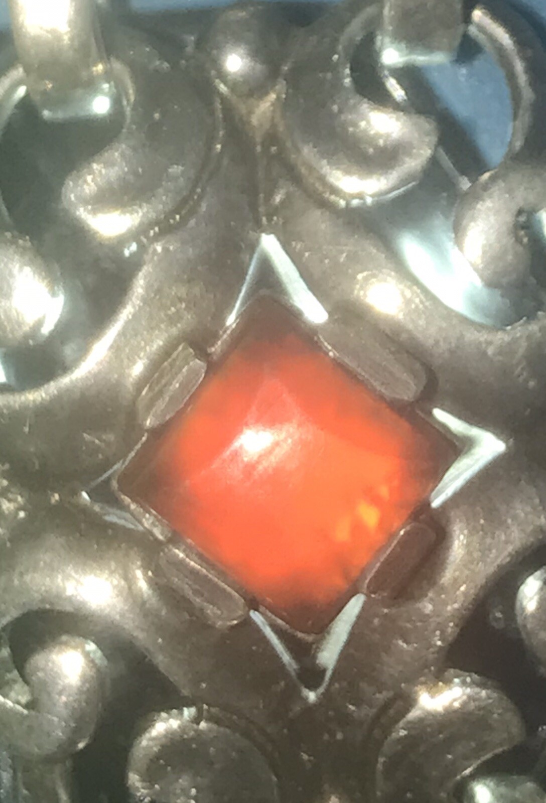 Picture 3 of 18