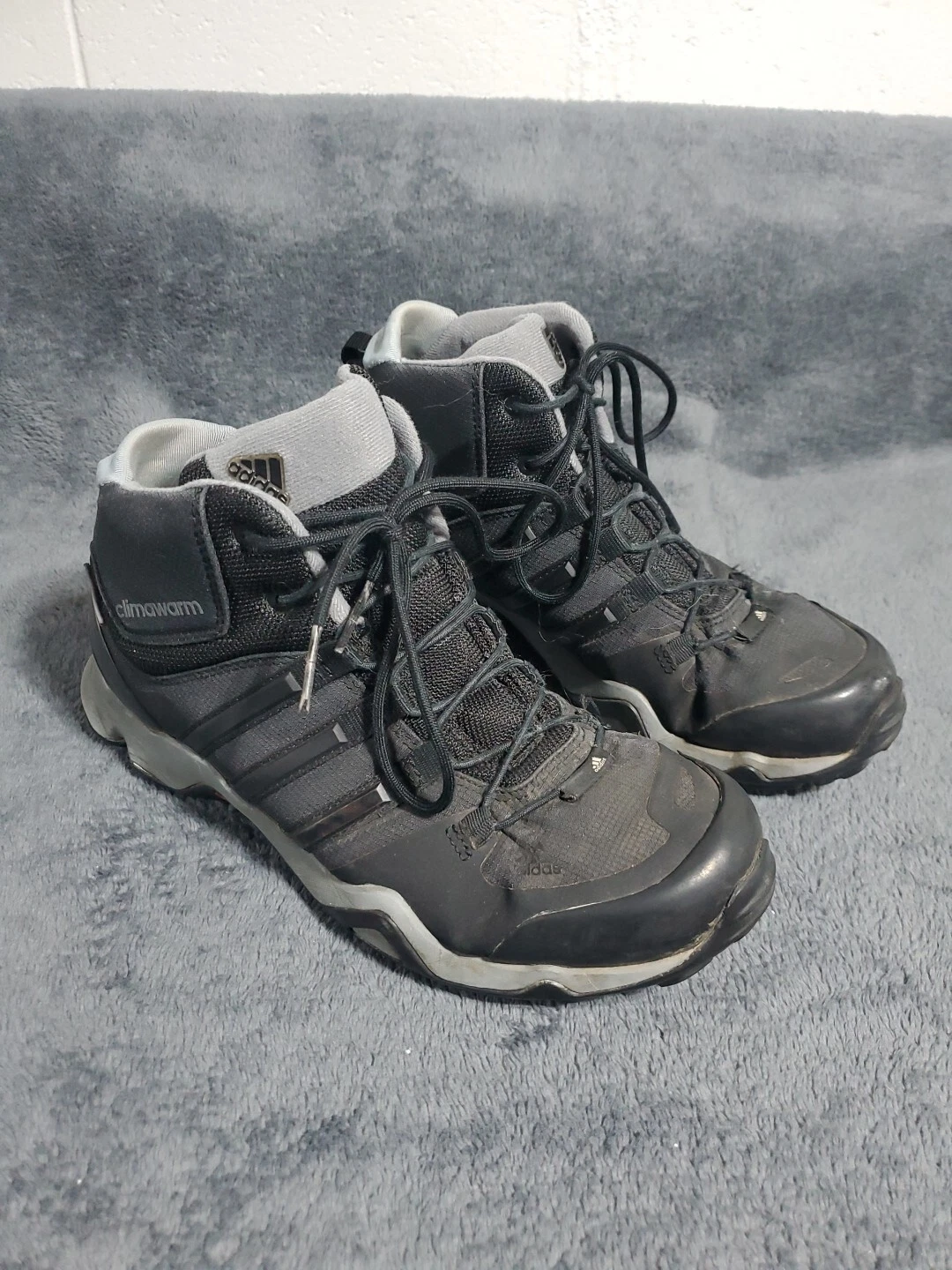 Adidas Climawarm Traxion Hiking Mens Sneaker Size 8