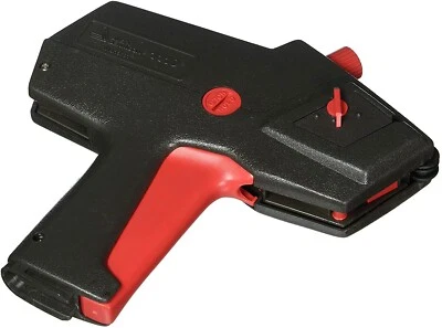 AVERY DENNISON Monarch 1110-01 Price Gun with Two rolls. AUTHORIZED DEALER