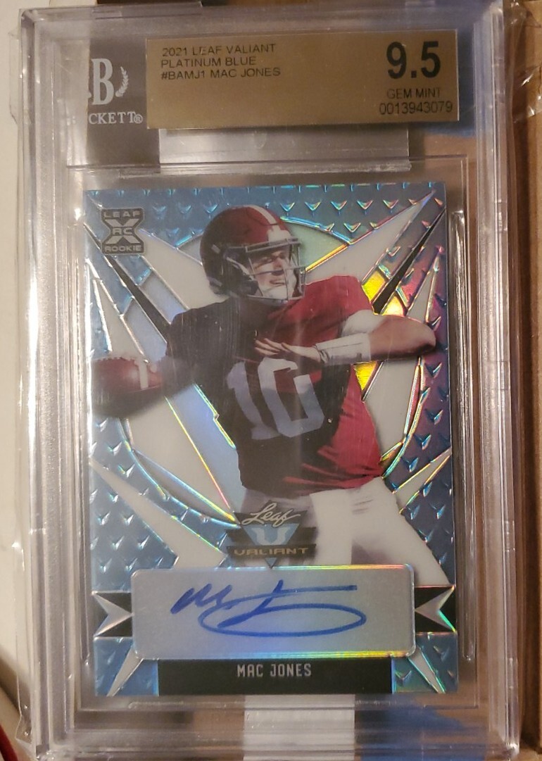 Mac Jones Leaf Valiant Autographs #MJ1 Platinum Blue