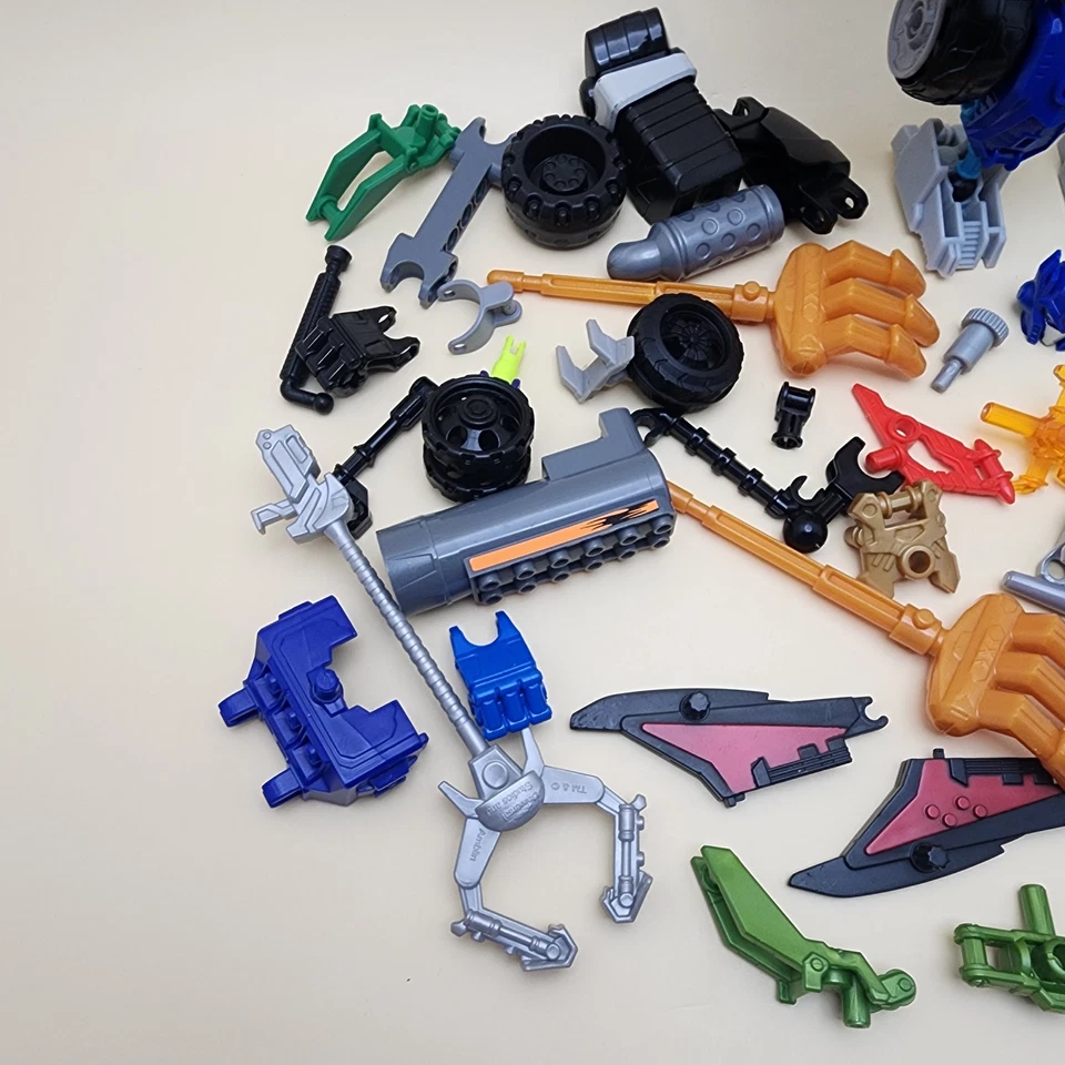 TRANSFORMERS Construct Bots & BIONICLE Parts Lot - Joints, connectors, & more - Image 3 of 4