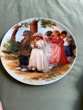 Piatto da collezione Knowles Here Comes The Bridge - fai un'offerta