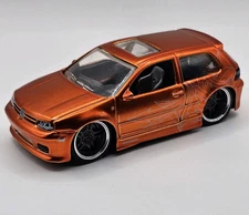2006 Hot Wheels HIN VW Golf Dropstars 1/50 Orange Chrome RR's W Painted Interior