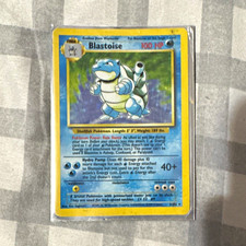 The Pok mon Company Blastoise Base Set 002/102 1999 Holo Rare 100 HP English