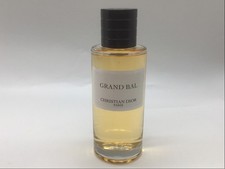 Grand Bal (2018) Dior perfume - a fragrância Compartilhável 2018