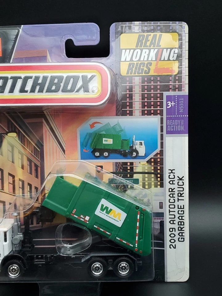 Matchbox Real Working Rigs 2009 Autocar ACX Garbage Truck Waste Management - Image 4 of 4