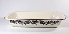 Lenox WINTER GREETINGS  13-5/8" Rectangular Baker MINT