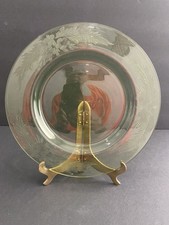Antique 1930’s Green Depression Glass Etched In The Floral/Leaf Pattern Plate