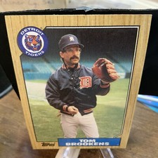 1987 Topps Baseball Card Tom Brookens Detroit Tigers #713