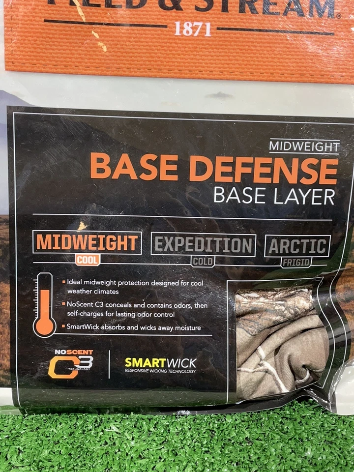 Field & Stream Midweight Base Defense Base Layer Youth Mock Neck Top Size Medium - Image 3 of 4