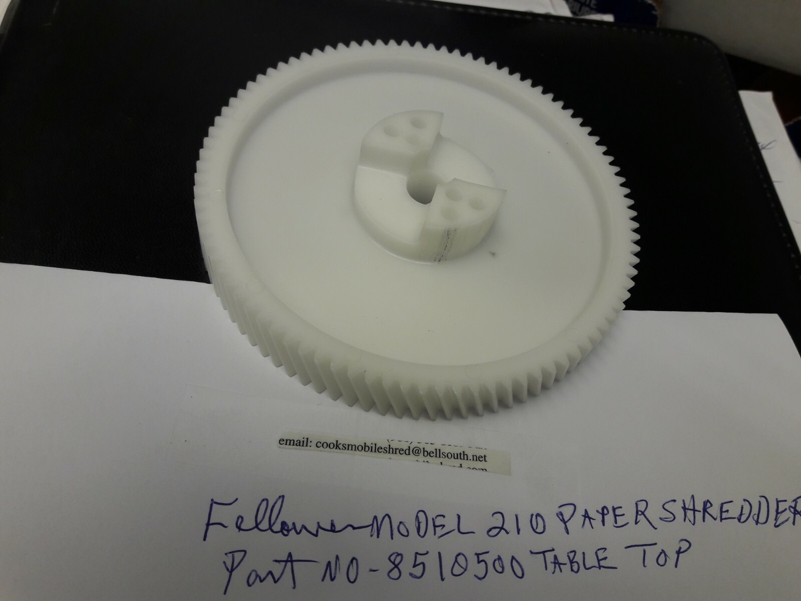 Fellowes Paper Shredder Drive Gear Model 210 table top  Part No. 1210173