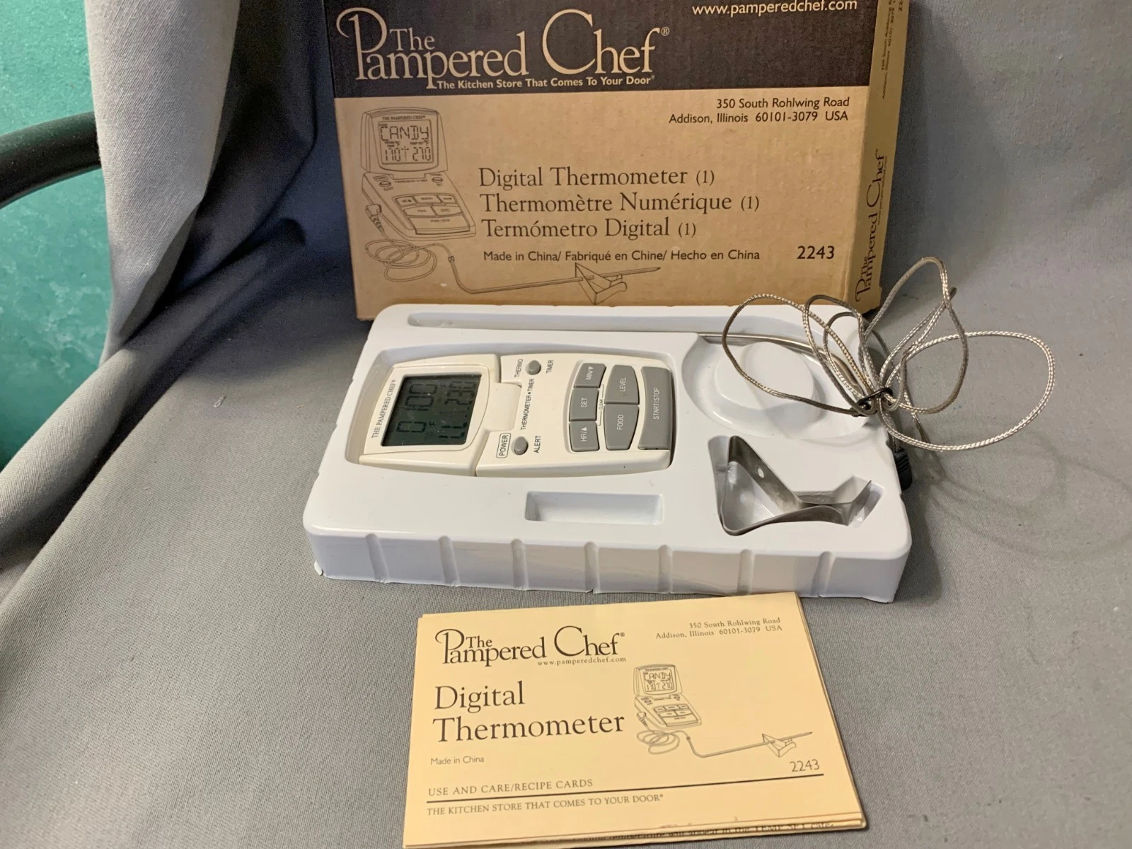 Pampered Chef 2243 Digital Thermometer Meat Candy Food Original Box With Manual