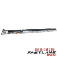 2018-2024 VOLKSWAGEN TIGUAN FRONT RIGHT REVEAL MOLDING NEW OEM 5NA 854 328 D 5AP