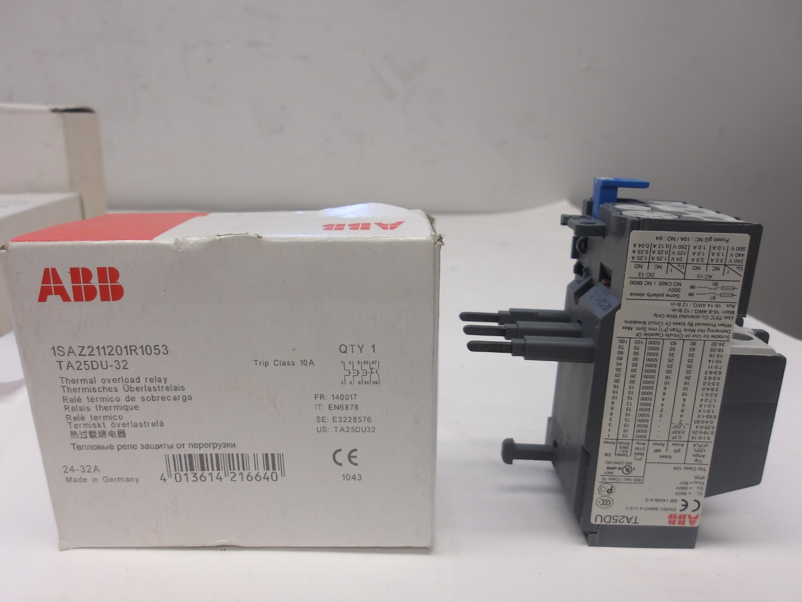 ABB P/N: TA25DU-32 1SAZ211201R1053 THERMAL OVERLOAD RELAY 24-32A 3 POLE 690VAC