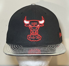 New Era 9Fifty Chicago Bulls Windy City Black  Metallic Silver Snapback Hat