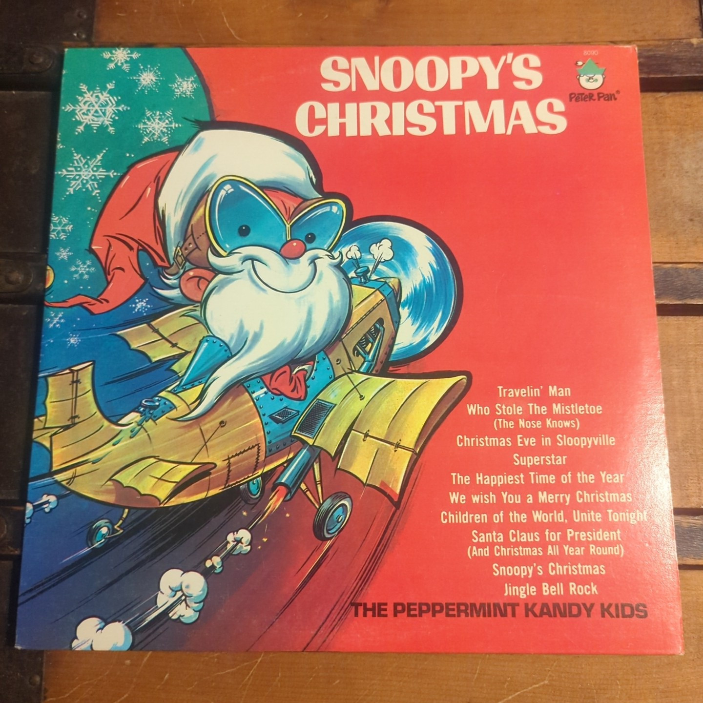 Snoopy's Christmas Vinyl LP Peter Pan 8090 Peppermint Kandy Kids 1972
