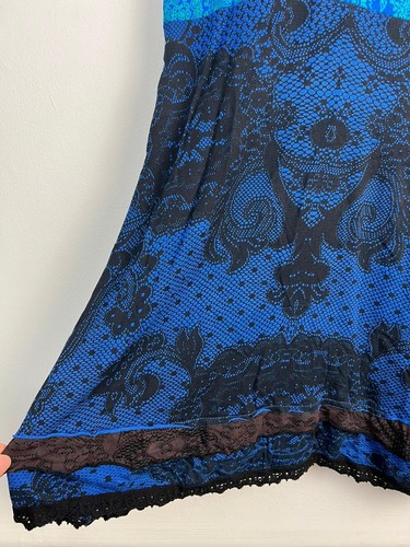 DESIGUAL Kleid klein blau Flügelärmel BLUMEN BESTICKT Boho Chic abstrakt Strand - Bild 13 von 17