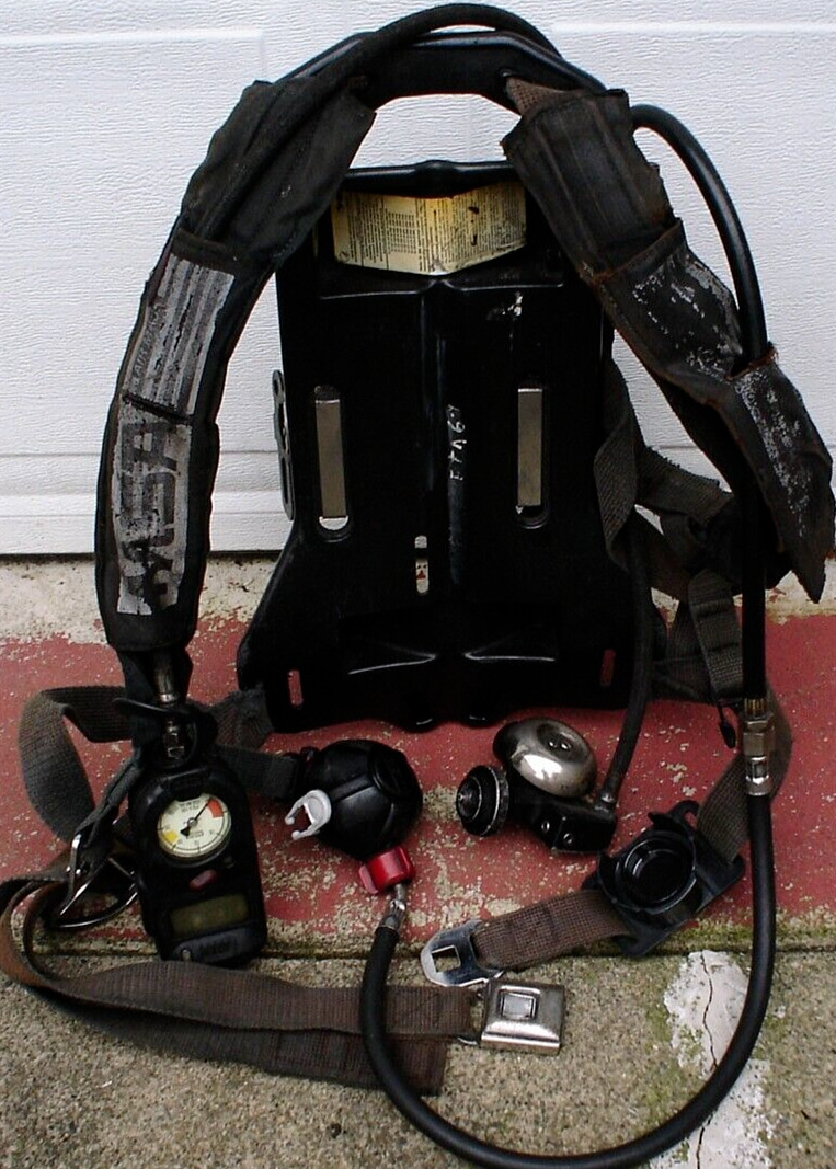 Urgent! Lockland House Fire Leaves Three Homeless 15 Msa Air Mask Tank Harness Scba Firefighter Fire Fighter Rescue Equipment