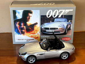 激レア！絶版未展示品 京商1/12 BMW Z8 007James Bond仕様 BMW