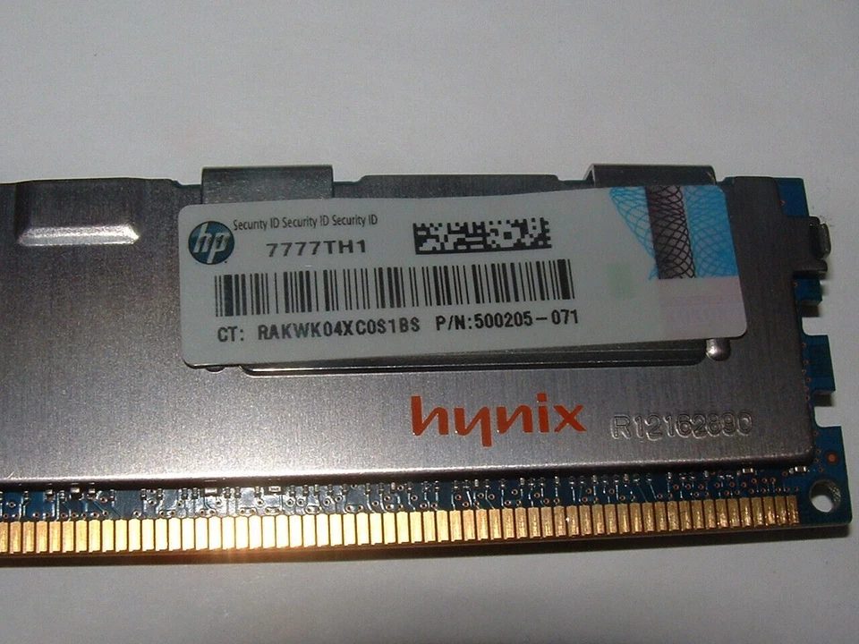 HP/Hynix 64x 8GB PC3-10600R 2Rx4 DDR3-1333 240-Pin Server Memory 500205-071 - Image 3 of 3