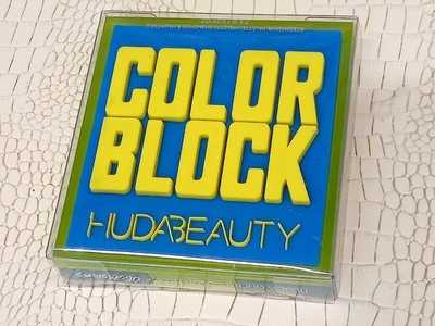 Huda Beauty Color Block Obsessions  Eyeshadow Palette BLUE & GREEN - New in box