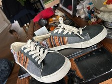 Inkkas Cusco Low Top Shoe Womens 9 Mens 7. EUR 40 Gray Multicolor