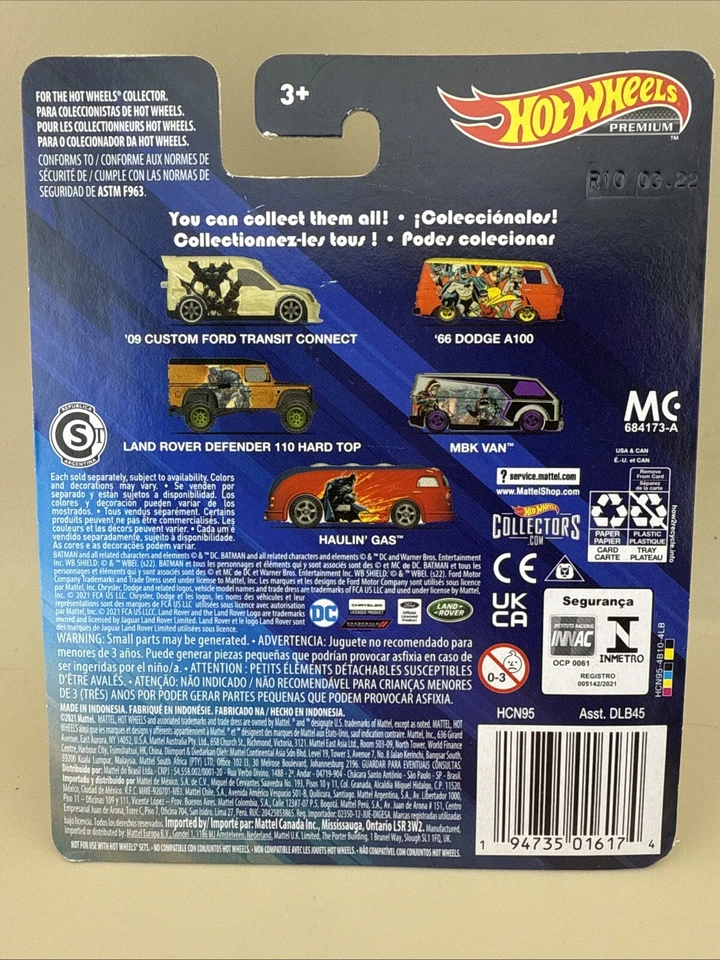 Hot Wheels Premium DC Batman and Robin Land Rover Defender 110 Hardtop - Image 4 of 4