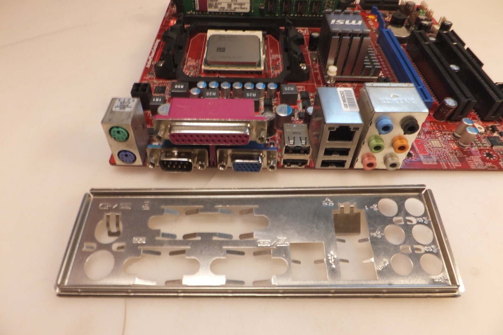 MSI GF615M-P33, MS-7597 VER:1.1., Socket AM3, AMD Motherboard +Athlon ...