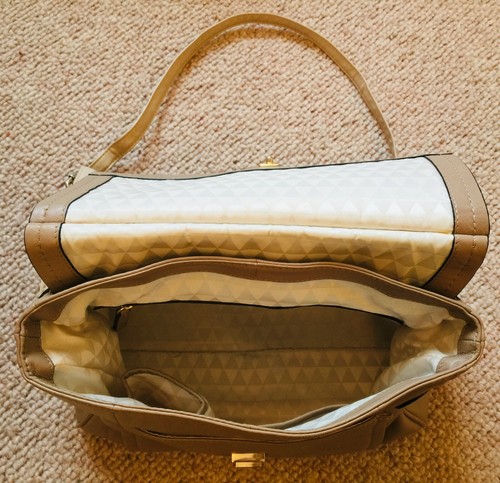 M&S Leather Handbag - Very Soft NUDE Leather - H 8" x W 12" x D 5" - RRP £99 VGC - Picture 11 of 12