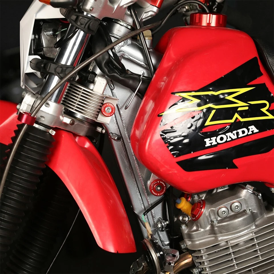 CNC Fuel Tank Setting Collar Oil Cooler Washer Screws For HONDA XR 250R/400R Red - Image 3 of 4