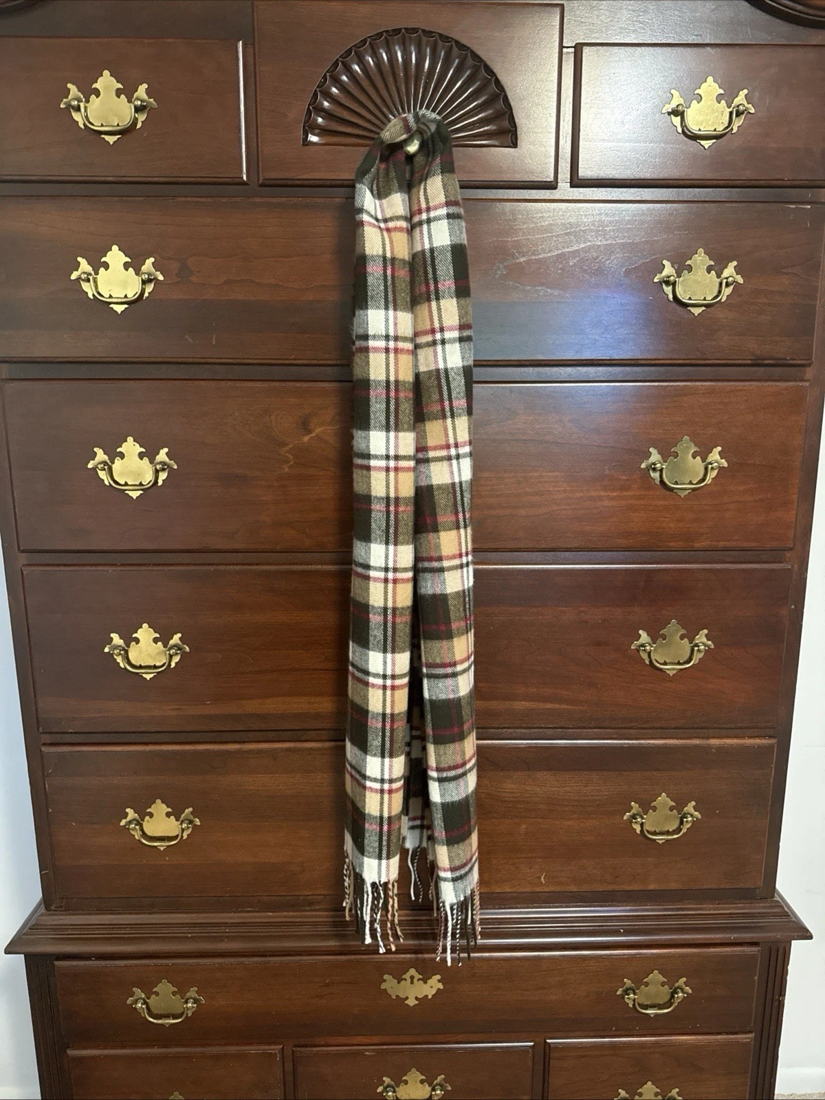 100% Cashmere Scarf Made in Scotland Classic Heritage Plaid -Amazing Condition
