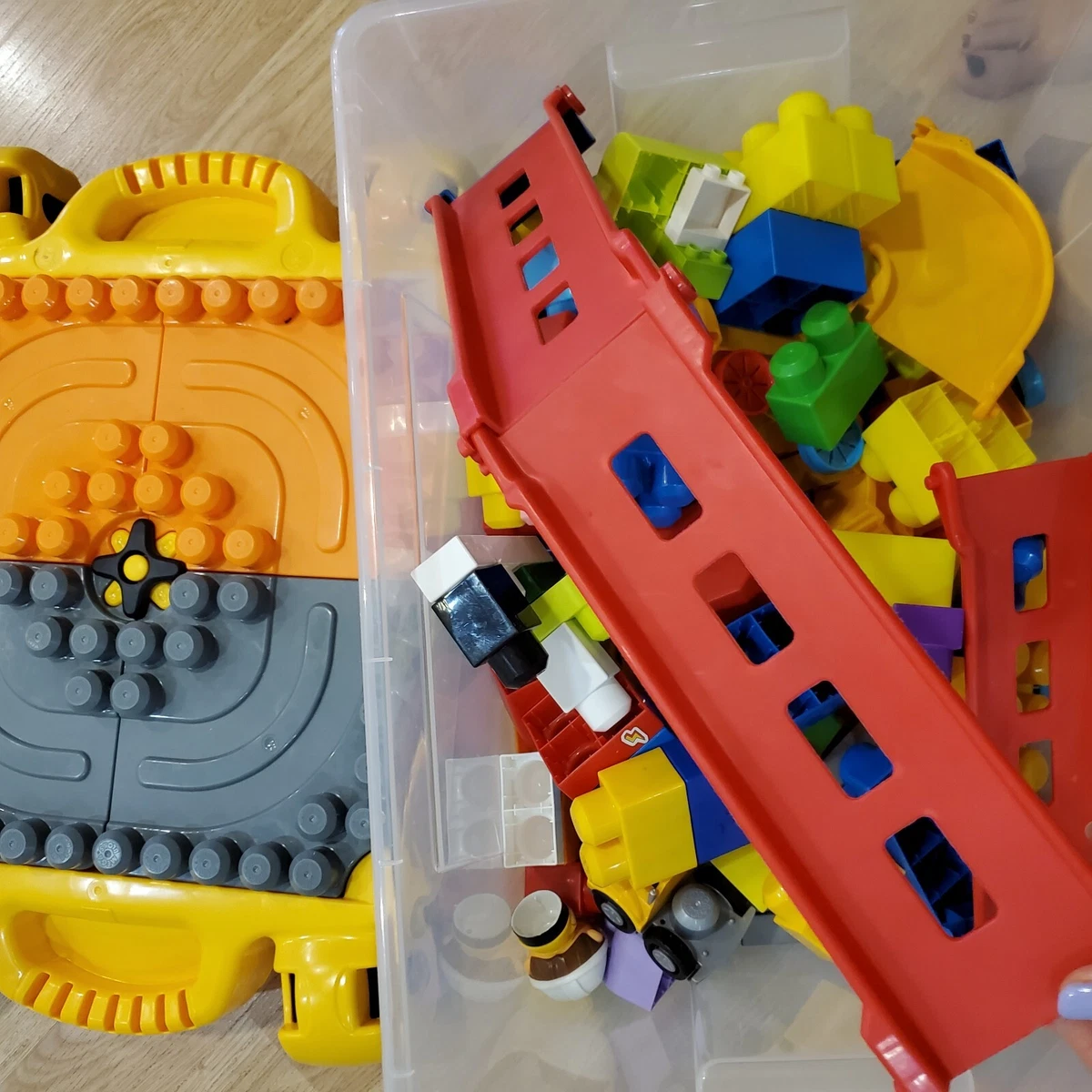 Mega bloks train clearance table