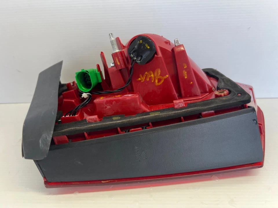 Audi A6 C7 2012 berlina línea S luz trasera (interior derecho) 4G5 945 094 A Foto 3 de 4