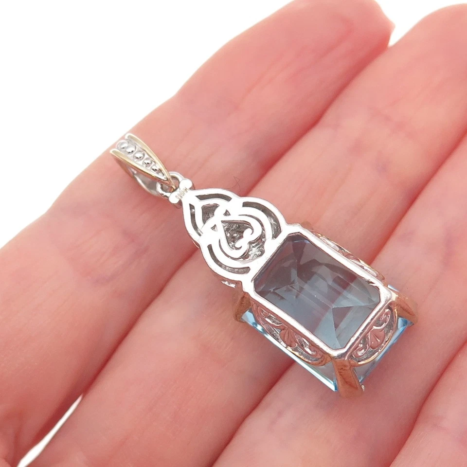 Colgante de topacio azul y blanco de 2 tonos de ley 925 Gemas En Vogue MICHAEL VALITITUTTI Foto 2 de 4