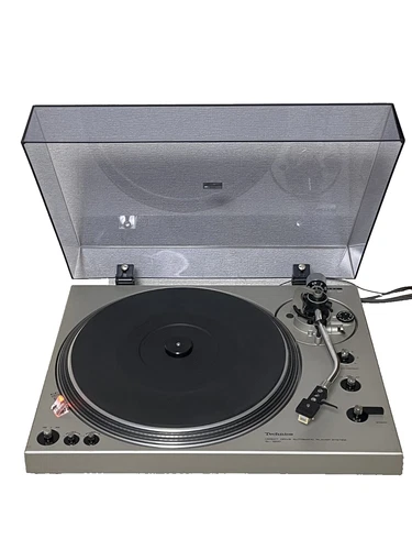 Technics SL-1600 Vintage Record Player with Cartridge and Stylus/Needle Tested