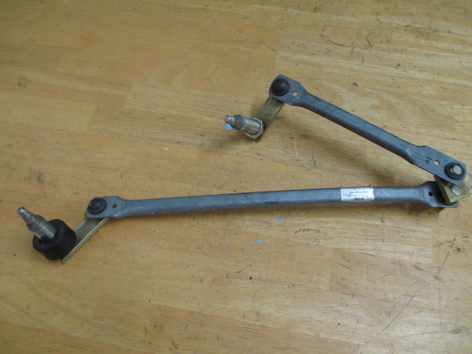 Ferrari 355,348 Windshield Wipe Linkage # 62885800