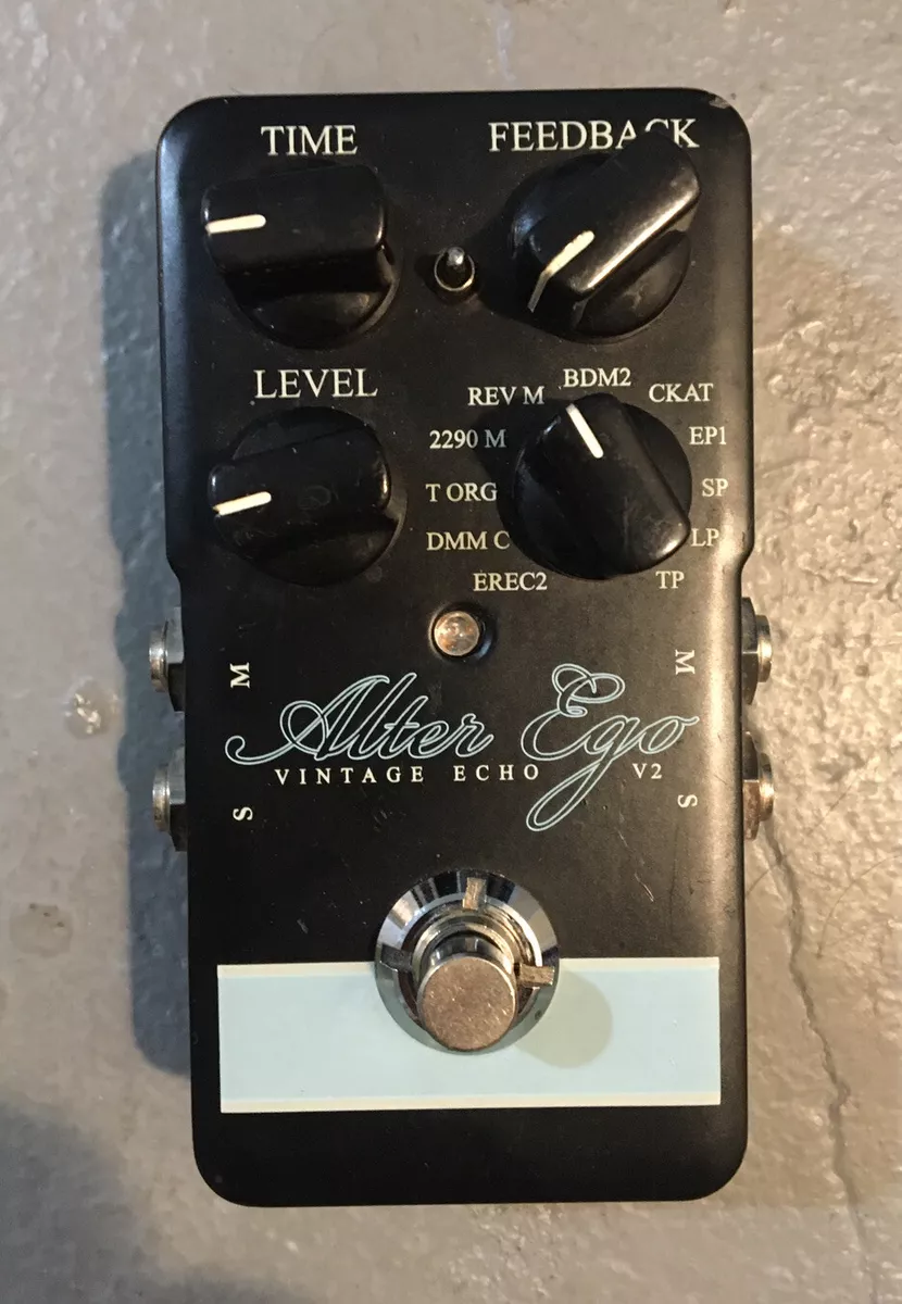 TC Electronic Alter Ego V2 Vintage Echo Stereo Delay Looper Guitar