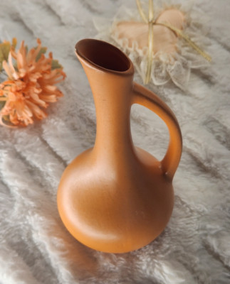 Vintage Royal Haeger 609 USA Terracotta Pitcher