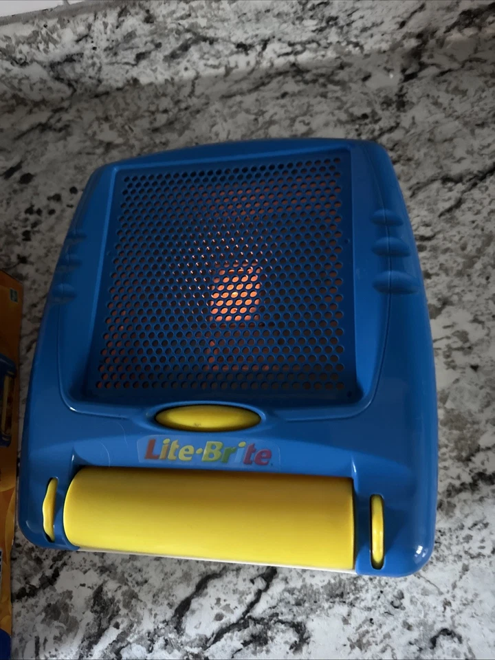 2003 Used Hasbro USA Lite Brite Blue/Yellow Kid’s Flat Screen With Box - Image 3 of 4