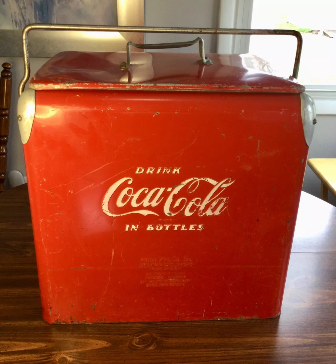 VINTAGE 50 S ERA ACTON MFG. CO. RED WHITE COCA COLA PICNIC METAL COOLER