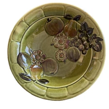 Los Angeles Potteries Fruit Bowl Embossed #36 Avocado Green Vintage 1966 MCM EUC