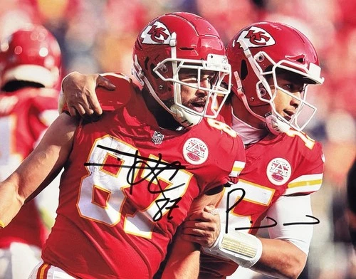 PATRICK MAHOMES - TRAVIS KELCE - CHIEFS -  DUAL SIGNED 8 x 10 PHOTO w/COA