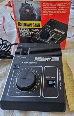 TESTED! MRC Railpower 1300 Transformer HO Model Train Controller Powerpack 15V
