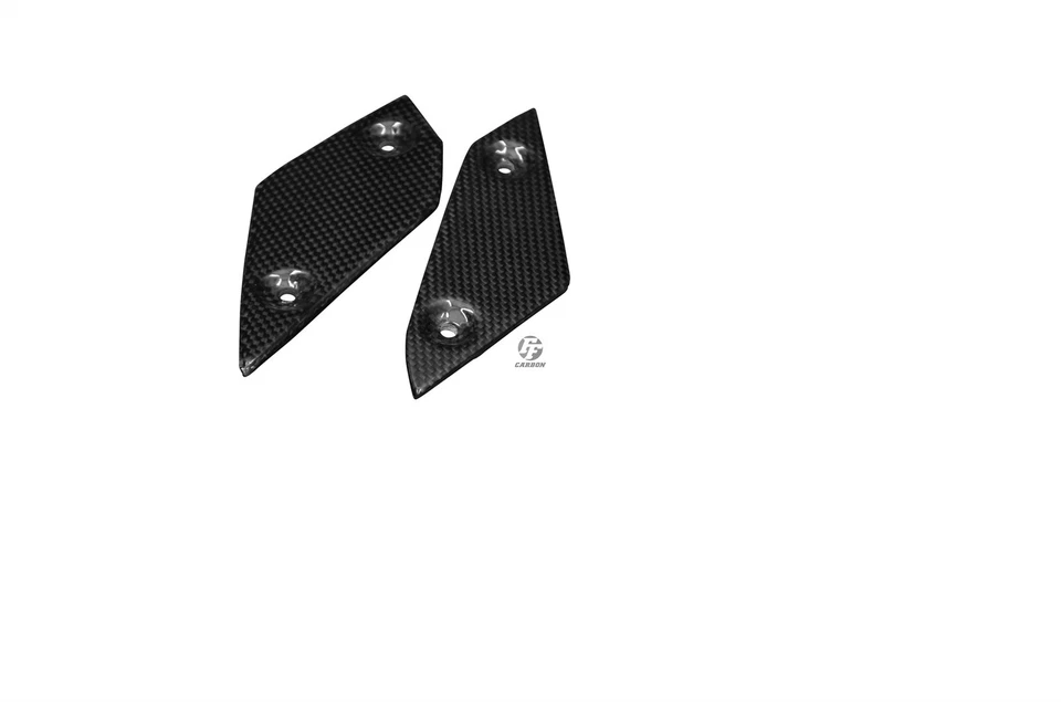 Platines repose-pieds Carbone pour Yamaha FZ1 - Photo 3/3