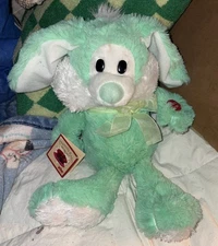 PBC INTERNATIONAL MUSICAL ANIMATED CHANTILLY LANE  BEAR- “Little Bunny Foo Foo”