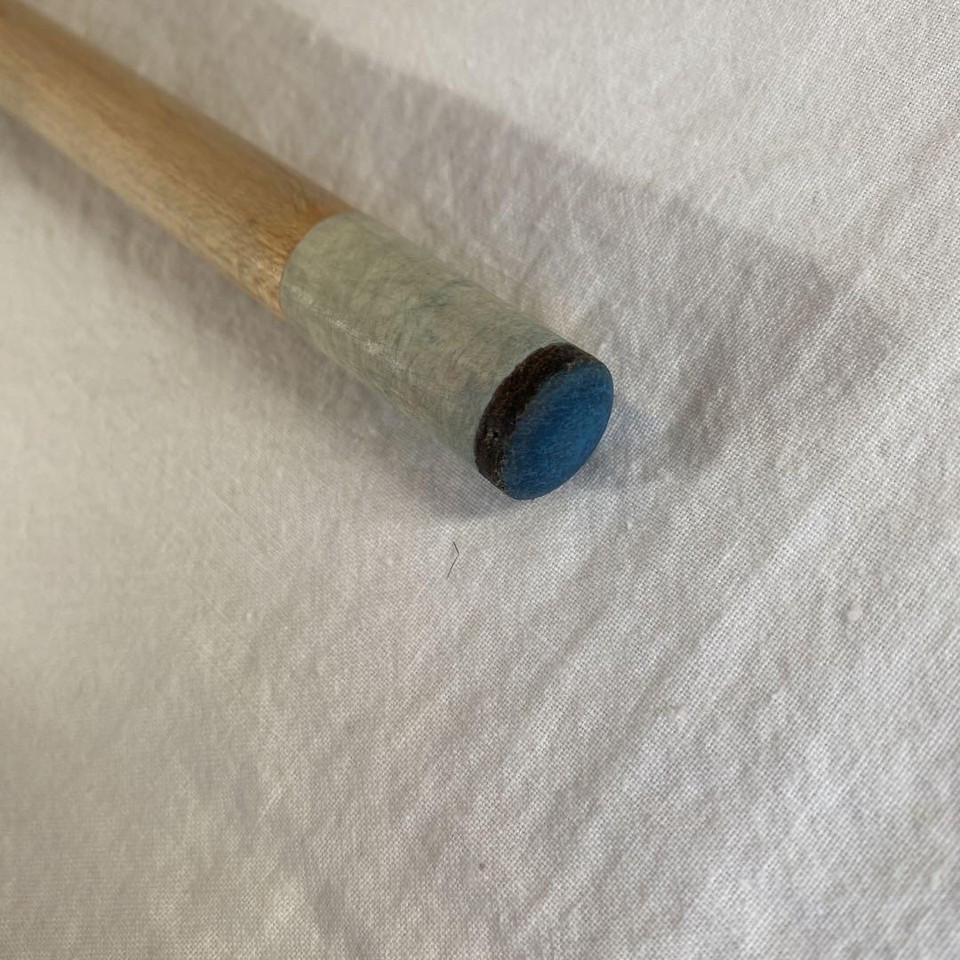 Billiard cue wooden High Quality Material with Palmer hard case Used