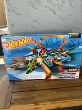 Hot Wheels Criss Cross Crash Track Set Toy Vehicles Accessories Racing - New