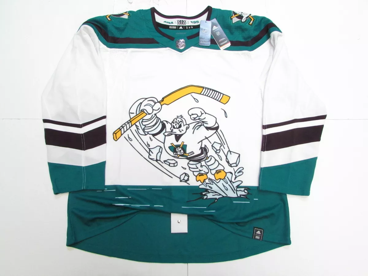 Top 5 NHL Reverse Retro Jerseys