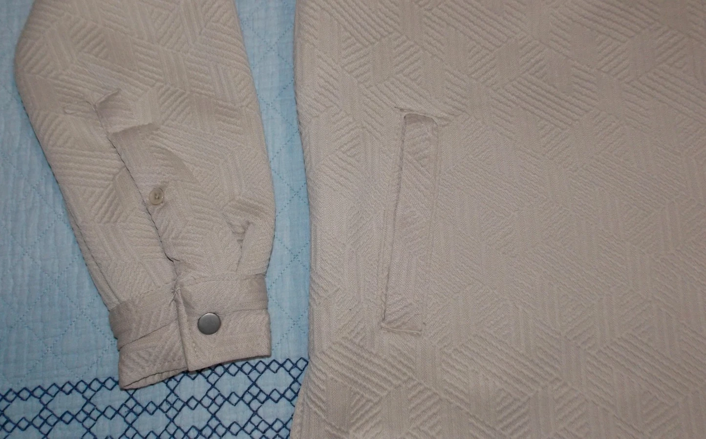 Distortion Mens Large Ivory Jacket Faux Fur Sherpa Fleece Lined NWT New - product detail image 2