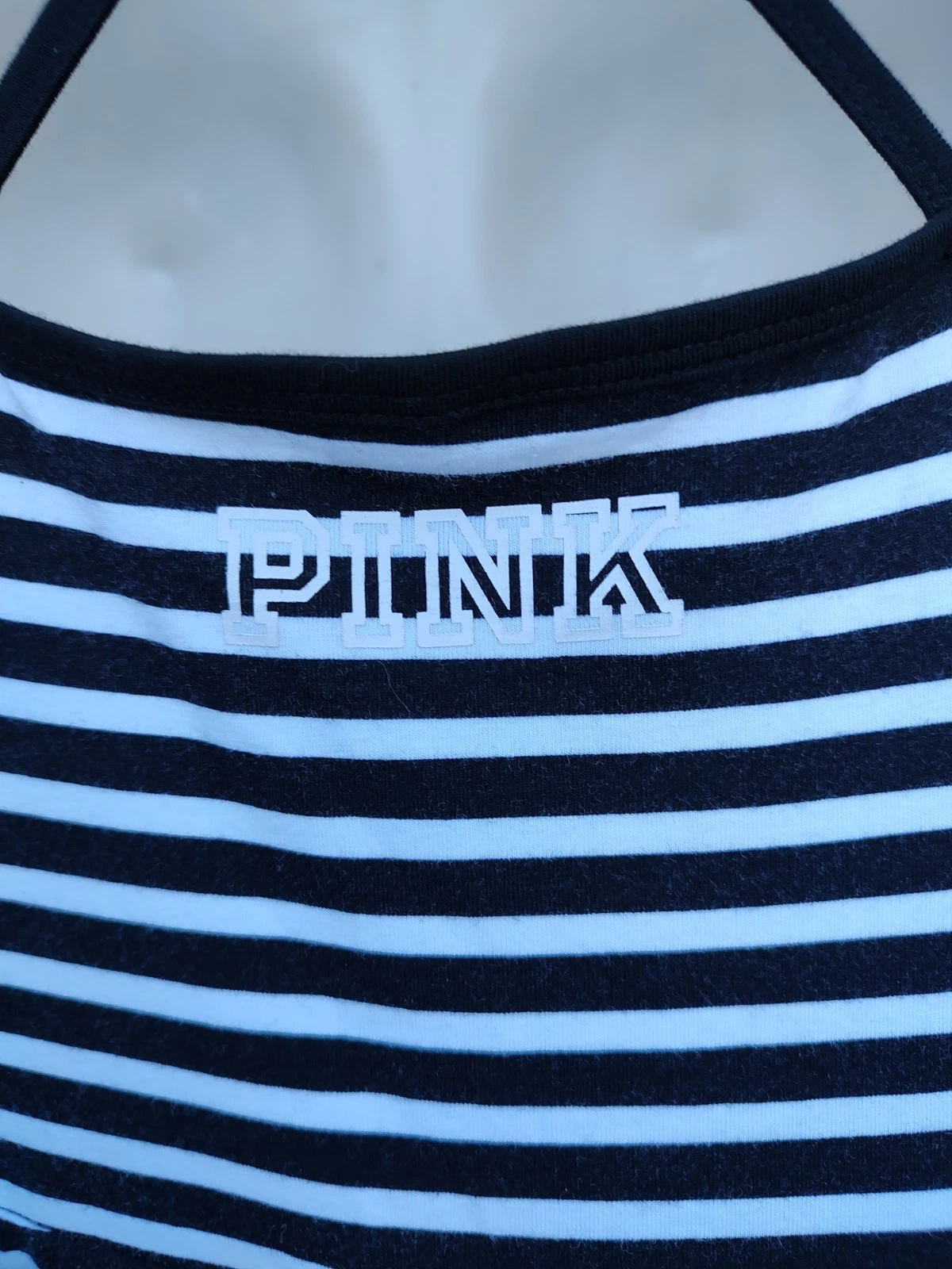 UNDERCOVER Bel prendisole ROSA us dictoria Victor S ero n ighe righehe b aglia t 